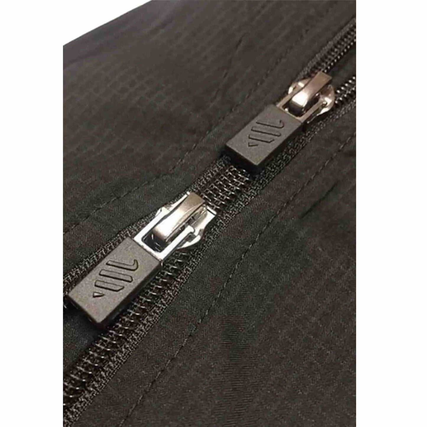 Barber Strong™ Professional Barber Jacket – Black | Lightweight, Water-Resistant NanoShield Barber Uniform