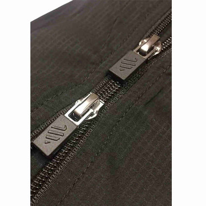 Barber Strong™ Professional Barber Jacket – Black | Lightweight, Water-Resistant NanoShield Barber Uniform