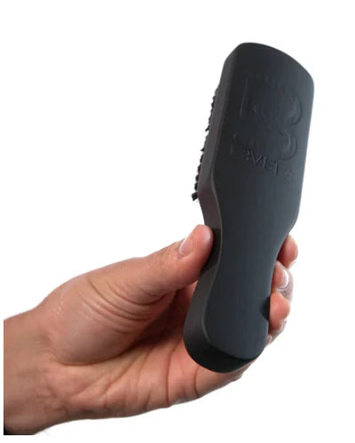 L3VEL3 Club Fade Brush – Compact Ebony Barber Detailing Brush, Pro Barber Tool