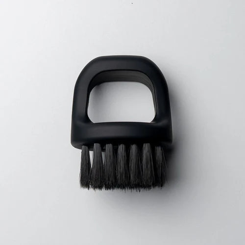 L3VEL3 Large Finger Fade Brush – Knuckle Barber Detailing Brush, Pro Ebony Wood Design